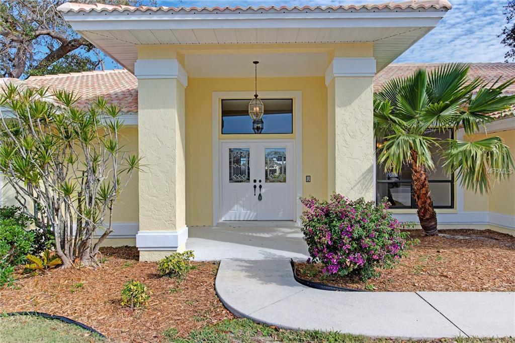 1519 WATERFORD DRIVE, VENICE, Florida 34292, 3 Bedrooms Bedrooms, 8 Rooms Rooms,2 BathroomsBathrooms,Residential,For sale,WATERFORD,N5916331