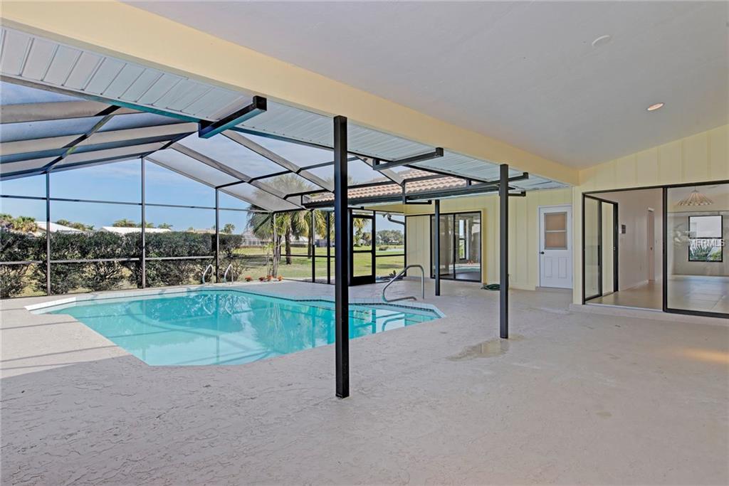 1519 WATERFORD DRIVE, VENICE, Florida 34292, 3 Bedrooms Bedrooms, 8 Rooms Rooms,2 BathroomsBathrooms,Residential,For sale,WATERFORD,N5916331