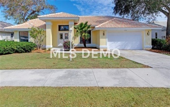 1519 WATERFORD DRIVE, VENICE, Florida 34292, 3 Bedrooms Bedrooms, 8 Rooms Rooms,2 BathroomsBathrooms,Residential,For sale,WATERFORD,N5916331