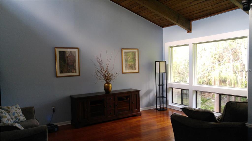 5891 WINDHOVER DRIVE, ORLANDO, Florida 32819, 2 Bedrooms Bedrooms, 3 Rooms Rooms,2 BathroomsBathrooms,Residential,For sale,WINDHOVER,O5561966