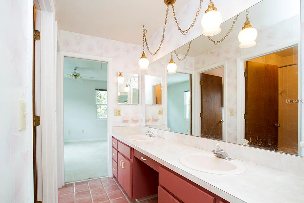 12490 91ST AVENUE, SEMINOLE, Florida 33772, 4 Bedrooms Bedrooms, 4 Rooms Rooms,3 BathroomsBathrooms,Residential,For sale,91ST,U7823249