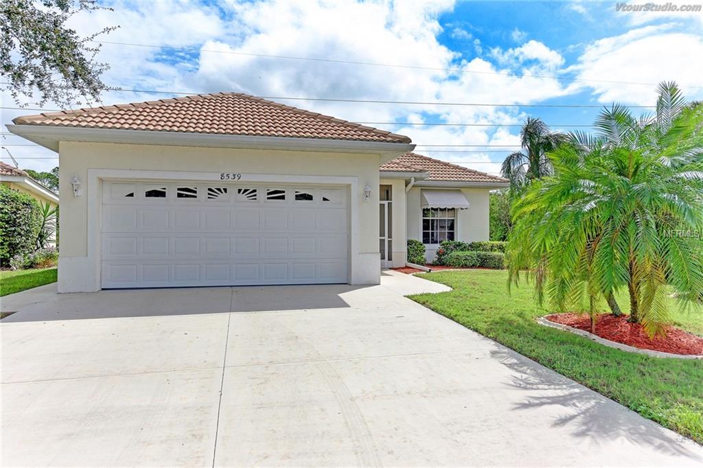 8539 GATEWAY COURT, ENGLEWOOD, Florida 34224, 2 Bedrooms Bedrooms, 5 Rooms Rooms,2 BathroomsBathrooms,Residential,For sale,GATEWAY,D5920342