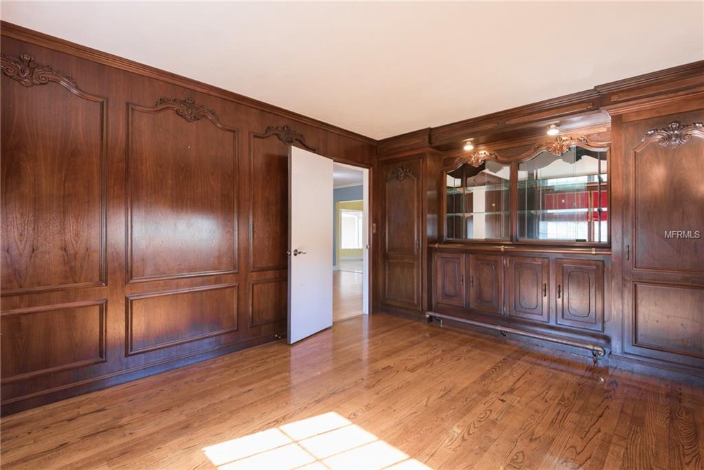 200 PALMETTO ROAD, BELLEAIR, Florida 33756, 4 Bedrooms Bedrooms, 9 Rooms Rooms,4 BathroomsBathrooms,Residential,For sale,PALMETTO,U7841754