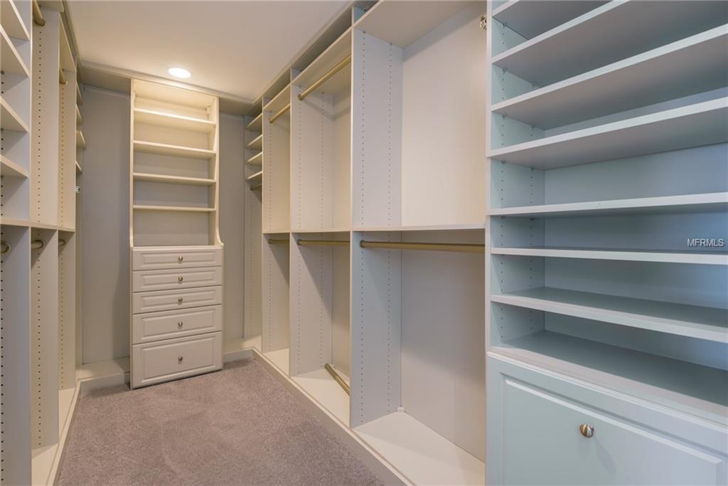 200 PALMETTO ROAD, BELLEAIR, Florida 33756, 4 Bedrooms Bedrooms, 9 Rooms Rooms,4 BathroomsBathrooms,Residential,For sale,PALMETTO,U7841754