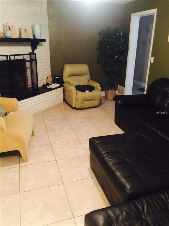 222 CLIFF STREET, DELAND, Florida 32720, 3 Bedrooms Bedrooms, 8 Rooms Rooms,3 BathroomsBathrooms,Residential,For sale,CLIFF,O5559033