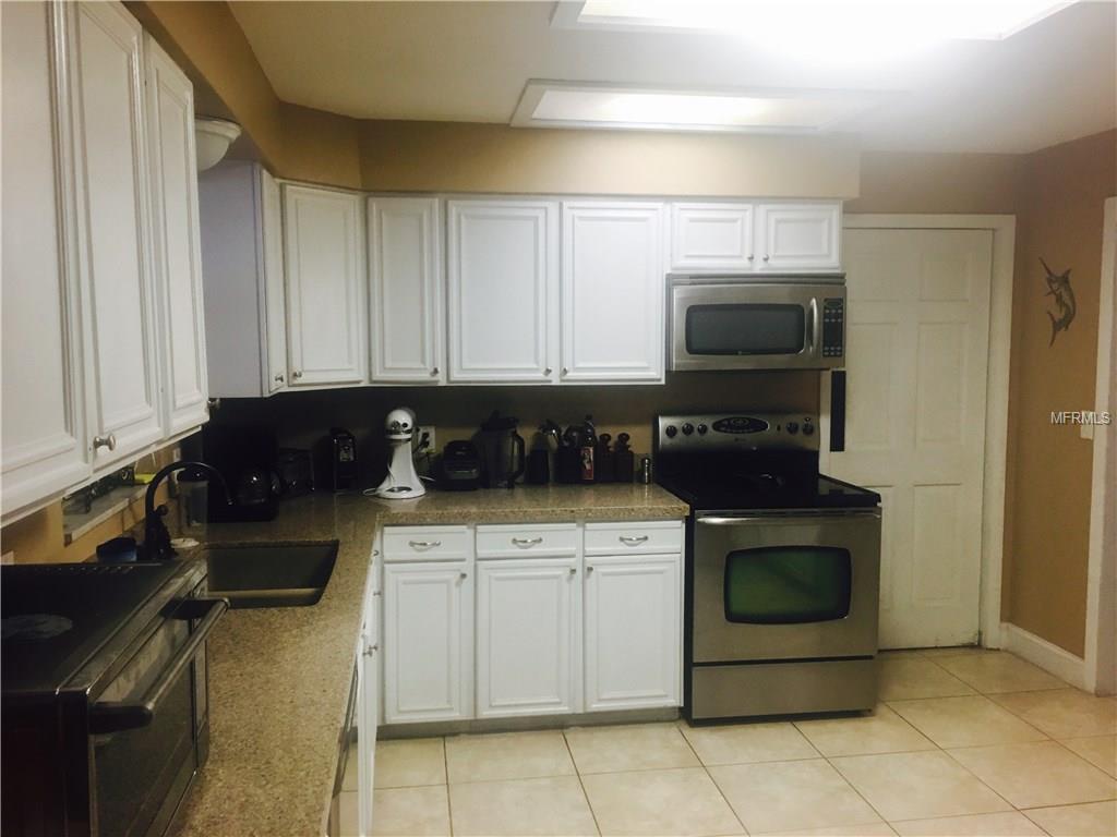 222 CLIFF STREET, DELAND, Florida 32720, 3 Bedrooms Bedrooms, 8 Rooms Rooms,3 BathroomsBathrooms,Residential,For sale,CLIFF,O5559033