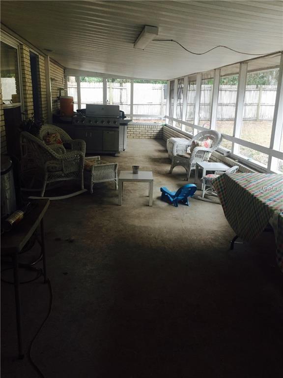 222 CLIFF STREET, DELAND, Florida 32720, 3 Bedrooms Bedrooms, 8 Rooms Rooms,3 BathroomsBathrooms,Residential,For sale,CLIFF,O5559033