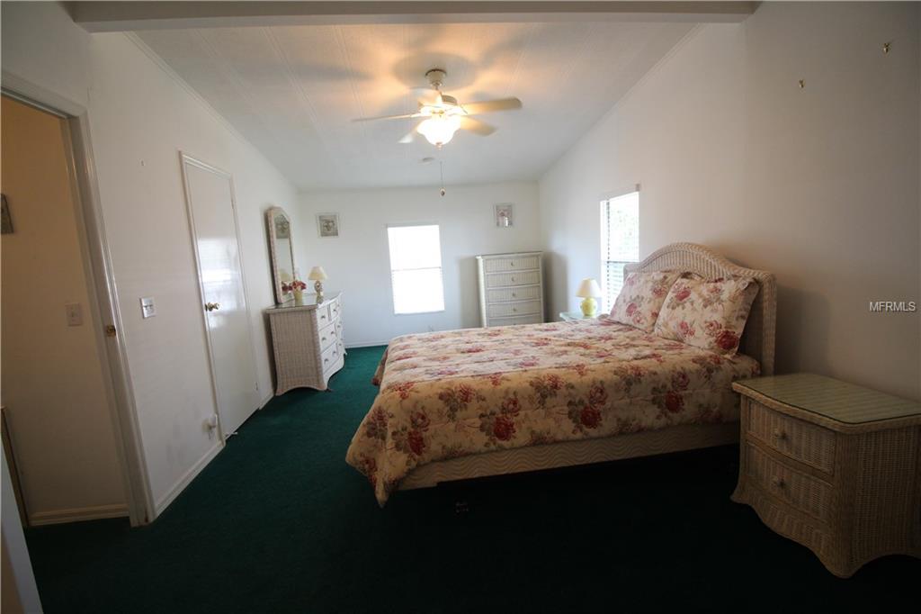 1405 SANDERLING DRIVE, ENGLEWOOD, Florida 34224, 2 Bedrooms Bedrooms, 7 Rooms Rooms,2 BathroomsBathrooms,Residential,For sale,SANDERLING,D5922956