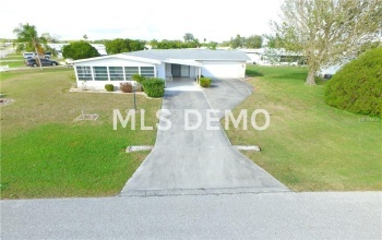 1405 SANDERLING DRIVE, ENGLEWOOD, Florida 34224, 2 Bedrooms Bedrooms, 7 Rooms Rooms,2 BathroomsBathrooms,Residential,For sale,SANDERLING,D5922956