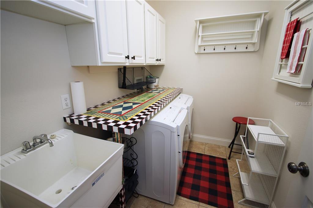 1902 PAW PAW PLACE, TRINITY, Florida 34655, 3 Bedrooms Bedrooms, 3 Rooms Rooms,2 BathroomsBathrooms,Residential,For sale,PAW PAW,A4209774