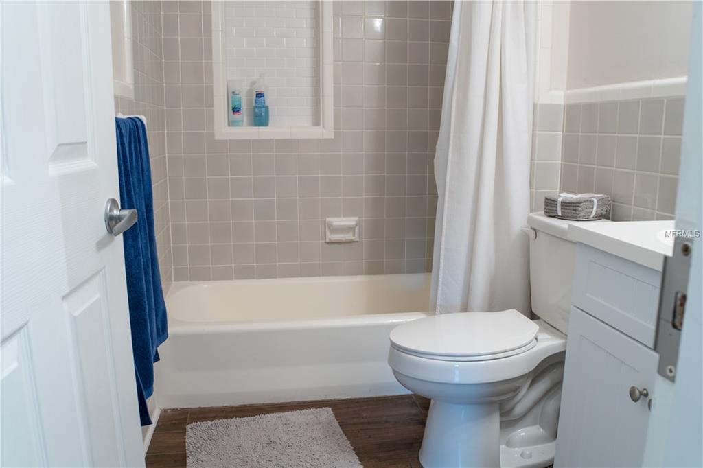 3907 W SAN CARLOS STREET, TAMPA, Florida 33629, 3 Bedrooms Bedrooms, 7 Rooms Rooms,2 BathroomsBathrooms,Residential,For sale,SAN CARLOS,T2928356