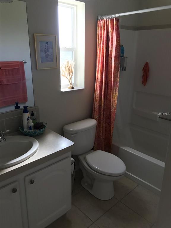 8419 REGAL WAY, PALMETTO, Florida 34221, 2 Bedrooms Bedrooms, 7 Rooms Rooms,2 BathroomsBathrooms,Residential,For sale,REGAL,A4210048