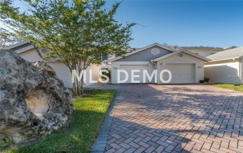 11300 HARBOR WAY, LARGO, Florida 33774, 2 Bedrooms Bedrooms, 3 Rooms Rooms,2 BathroomsBathrooms,Residential,For sale,HARBOR,T2905893