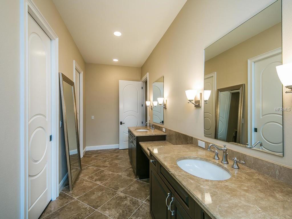 14729 NEWTONMORE LANE, LAKEWOOD RANCH, Florida 34202, 3 Bedrooms Bedrooms, 6 Rooms Rooms,3 BathroomsBathrooms,Residential,For sale,NEWTONMORE,A4199216