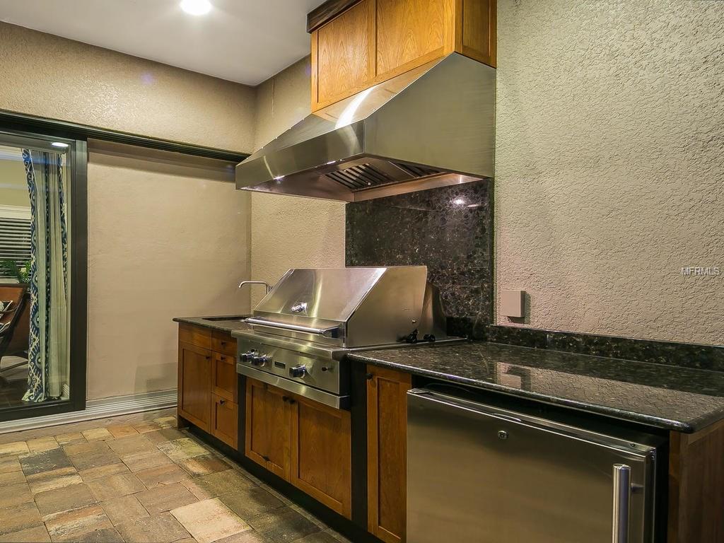 14729 NEWTONMORE LANE, LAKEWOOD RANCH, Florida 34202, 3 Bedrooms Bedrooms, 6 Rooms Rooms,3 BathroomsBathrooms,Residential,For sale,NEWTONMORE,A4199216