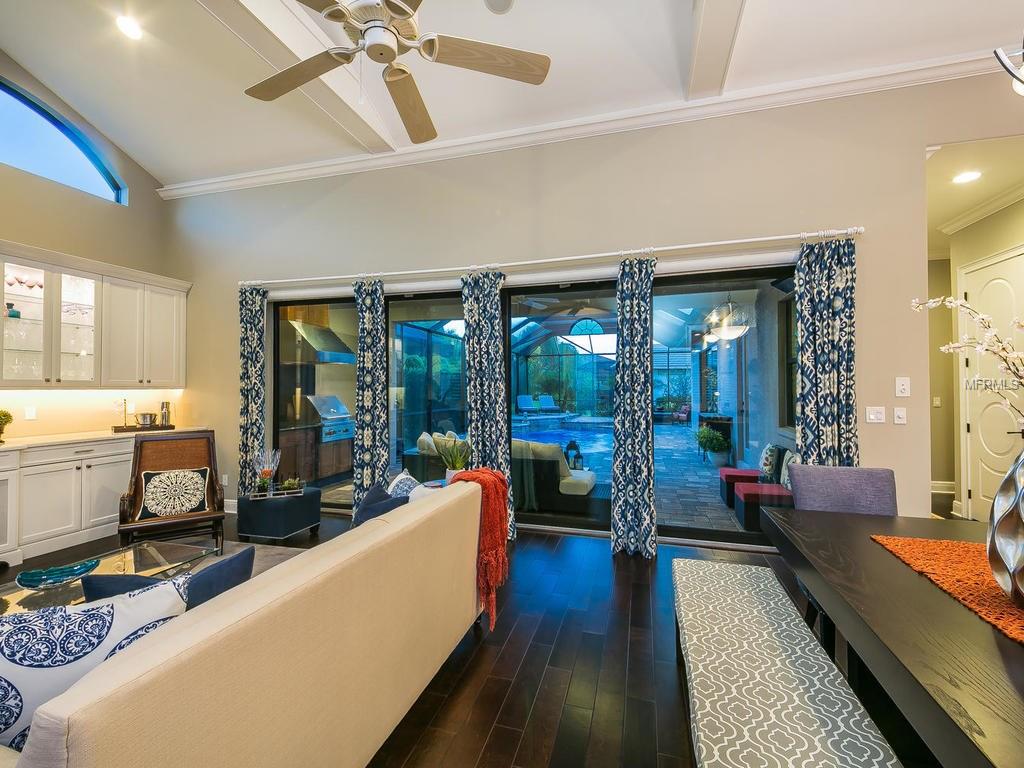 14729 NEWTONMORE LANE, LAKEWOOD RANCH, Florida 34202, 3 Bedrooms Bedrooms, 6 Rooms Rooms,3 BathroomsBathrooms,Residential,For sale,NEWTONMORE,A4199216