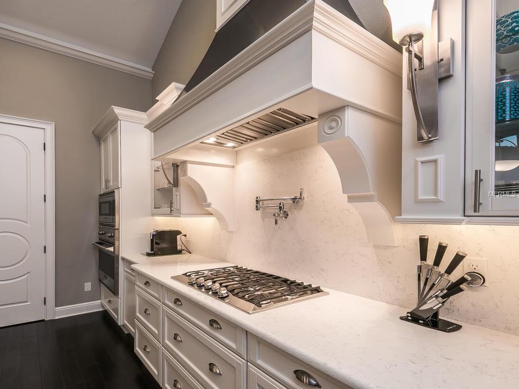 14729 NEWTONMORE LANE, LAKEWOOD RANCH, Florida 34202, 3 Bedrooms Bedrooms, 6 Rooms Rooms,3 BathroomsBathrooms,Residential,For sale,NEWTONMORE,A4199216