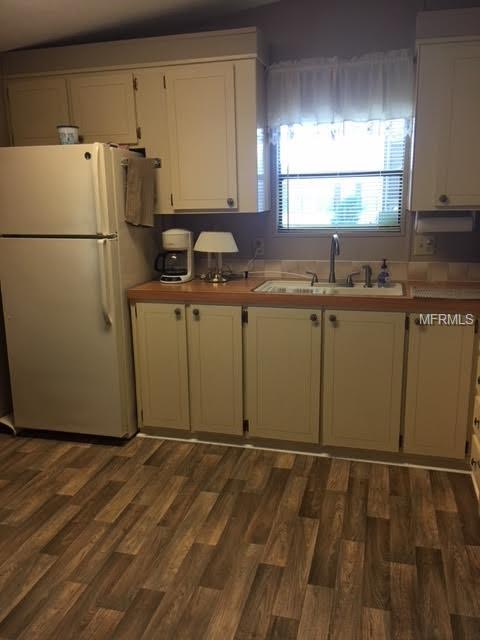 152 SWEET CIRCLE, WINTER HAVEN, Florida 33884, 2 Bedrooms Bedrooms, 6 Rooms Rooms,2 BathroomsBathrooms,Residential,For sale,SWEET,P4718070