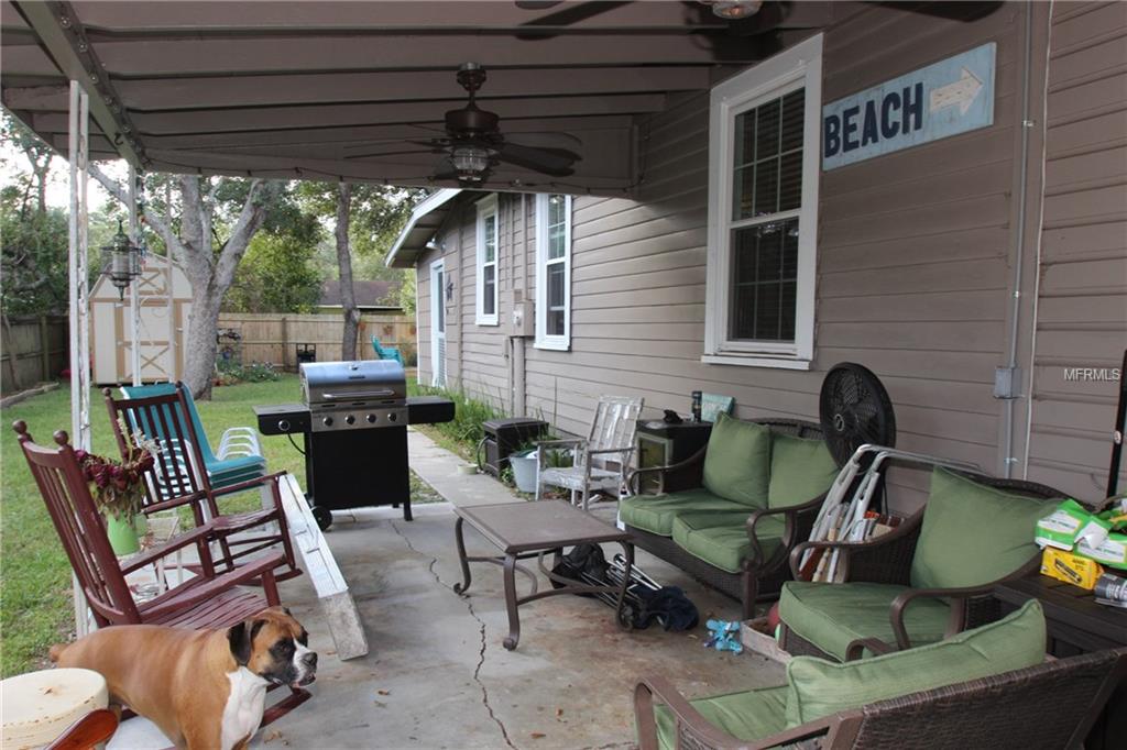 945 N UNSER STREET, MOUNT DORA, Florida 32757, 2 Bedrooms Bedrooms, 7 Rooms Rooms,1 BathroomBathrooms,Residential,For sale,UNSER,O5550375