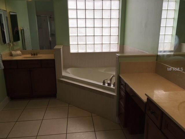 19039 PARK PLACE BOULEVARD, EUSTIS, Florida 32736, 3 Bedrooms Bedrooms, 6 Rooms Rooms,2 BathroomsBathrooms,Residential,For sale,PARK PLACE,T2918932