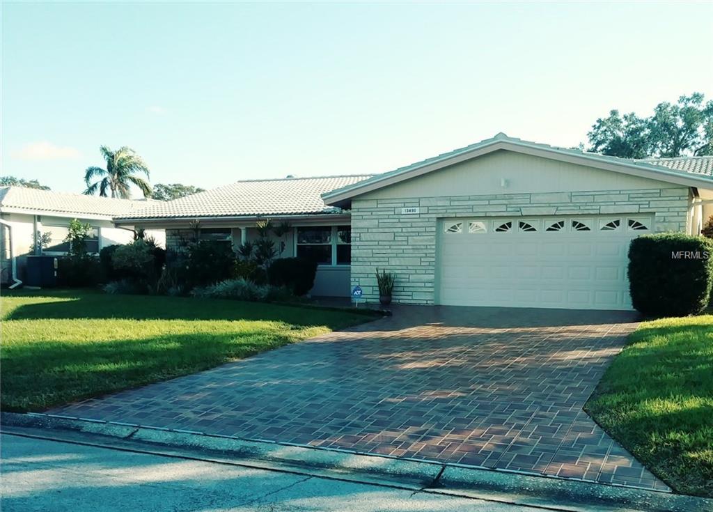 13490 87TH PLACE, SEMINOLE, Florida 33776, 2 Bedrooms Bedrooms, 8 Rooms Rooms,2 BathroomsBathrooms,Residential,For sale,87TH,U7843468