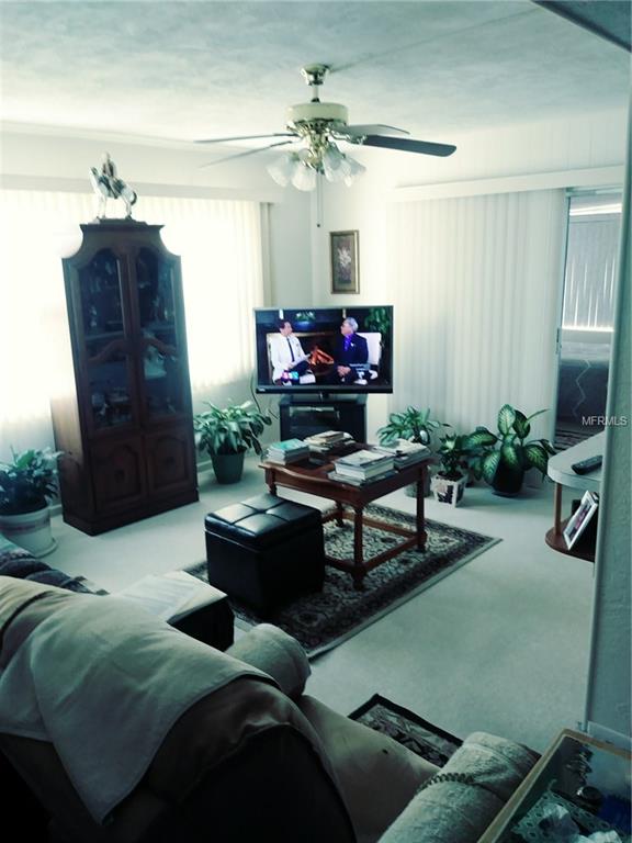 13490 87TH PLACE, SEMINOLE, Florida 33776, 2 Bedrooms Bedrooms, 8 Rooms Rooms,2 BathroomsBathrooms,Residential,For sale,87TH,U7843468