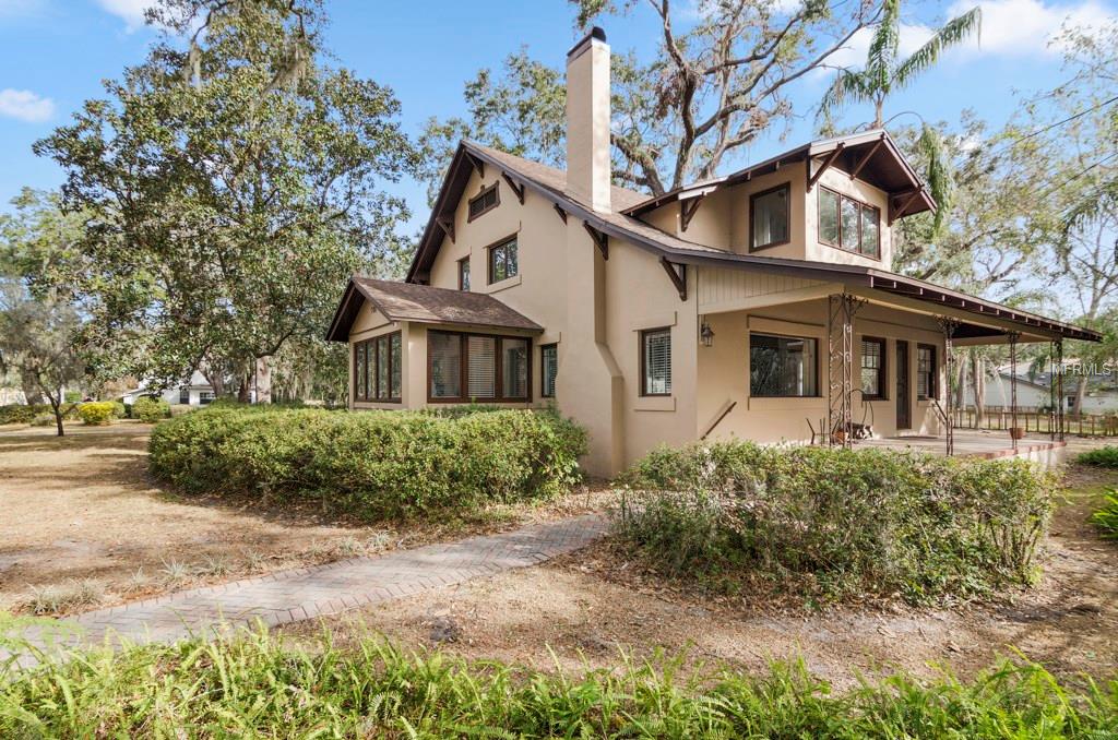 701 S HYER AVENUE, ORLANDO, Florida 32801, 3 Bedrooms Bedrooms, 4 Rooms Rooms,3 BathroomsBathrooms,Residential,For sale,HYER,O5558278