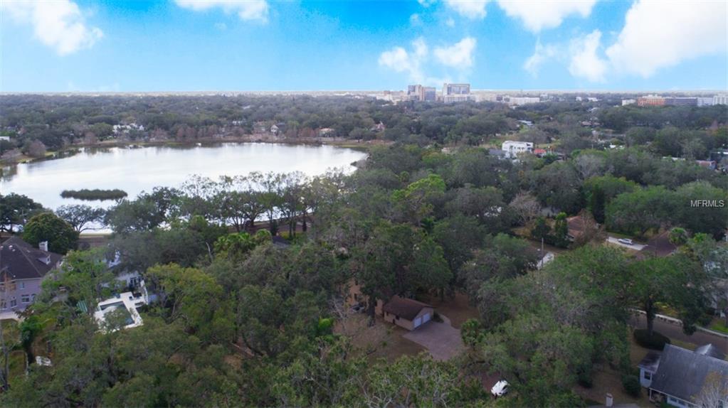 701 S HYER AVENUE, ORLANDO, Florida 32801, 3 Bedrooms Bedrooms, 4 Rooms Rooms,3 BathroomsBathrooms,Residential,For sale,HYER,O5558278