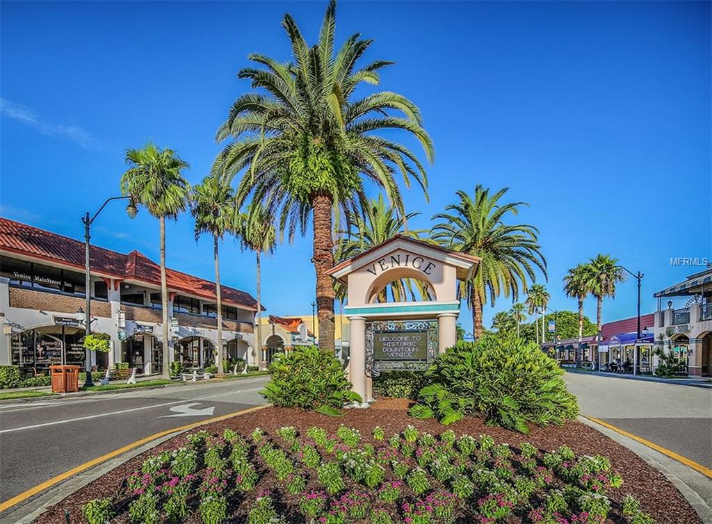 416 CERROMAR COURT, VENICE, Florida 34293, 2 Bedrooms Bedrooms, 6 Rooms Rooms,2 BathroomsBathrooms,Residential,For sale,CERROMAR,N5916199