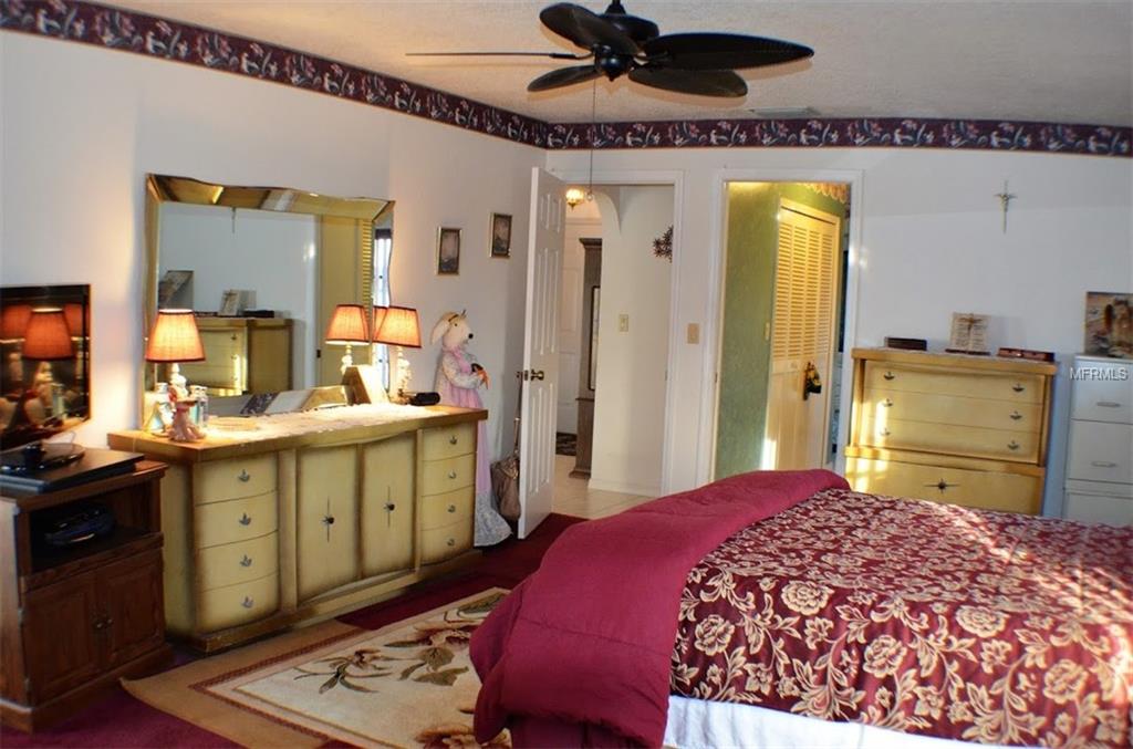 3281 BEACON DRIVE, PORT CHARLOTTE, Florida 33980, 3 Bedrooms Bedrooms, 8 Rooms Rooms,2 BathroomsBathrooms,Residential,For sale,BEACON,C7248818