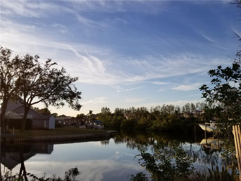 4112 4TH AVENUE NE, BRADENTON, Florida 34208, 2 Bedrooms Bedrooms, 6 Rooms Rooms,2 BathroomsBathrooms,Residential,For sale,4TH,A4209487