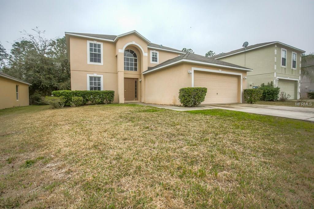 2203 AITKIN LOOP, LEESBURG, Florida 34748, 4 Bedrooms Bedrooms, 9 Rooms Rooms,2 BathroomsBathrooms,Residential,For sale,AITKIN,G4852719