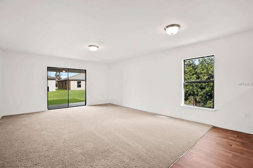 729 CHATHAM WALK DRIVE, RUSKIN, Florida 33570, 4 Bedrooms Bedrooms, 9 Rooms Rooms,2 BathroomsBathrooms,Residential,For sale,CHATHAM WALK,T2928475