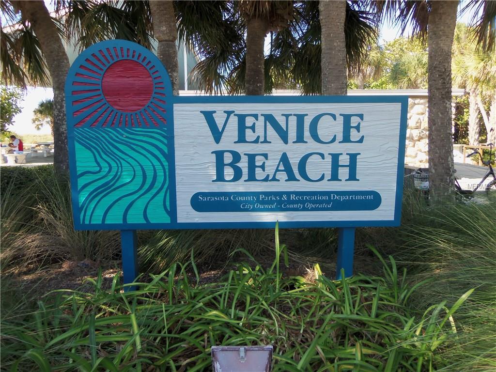 741 BRIGHTSIDE CRESCENT DRIVE, VENICE, Florida 34293, 2 Bedrooms Bedrooms, 7 Rooms Rooms,2 BathroomsBathrooms,Residential,For sale,BRIGHTSIDE CRESCENT,N5915201
