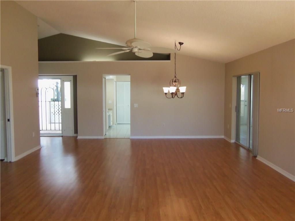 741 BRIGHTSIDE CRESCENT DRIVE, VENICE, Florida 34293, 2 Bedrooms Bedrooms, 7 Rooms Rooms,2 BathroomsBathrooms,Residential,For sale,BRIGHTSIDE CRESCENT,N5915201