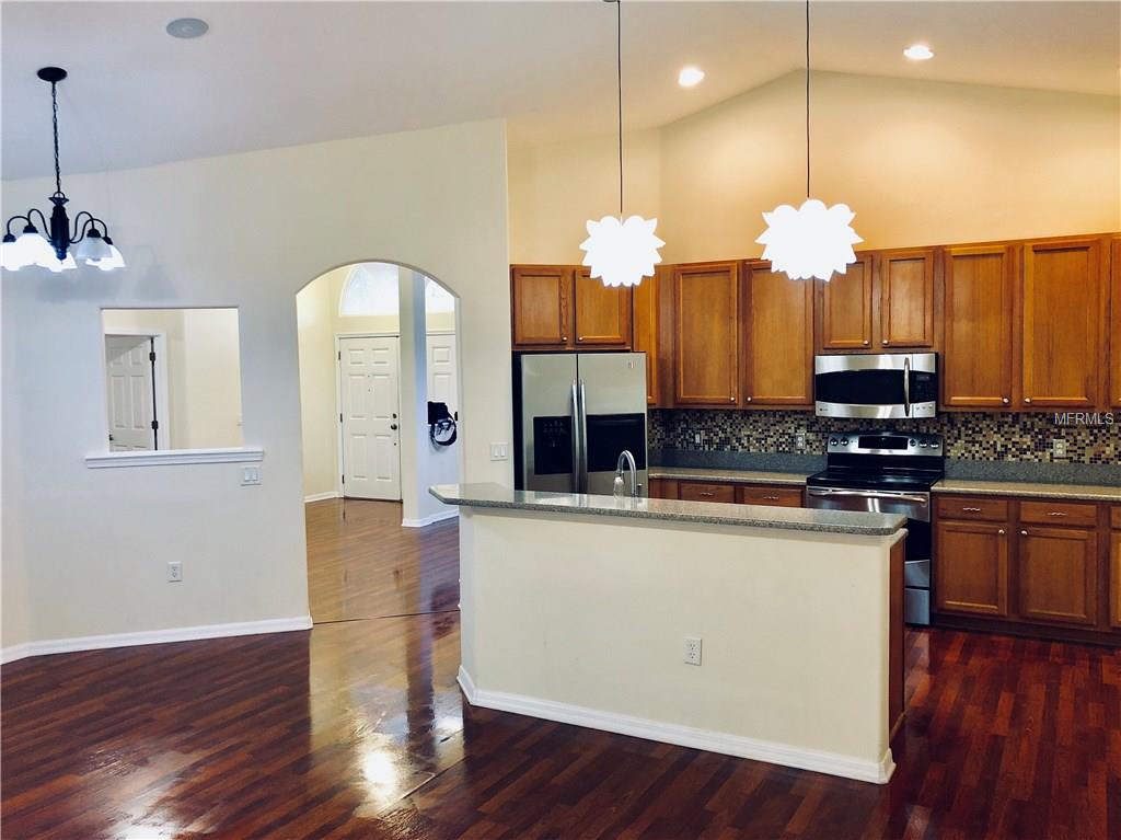 4212 34TH STREET E, BRADENTON, Florida 34208, 4 Bedrooms Bedrooms, 6 Rooms Rooms,2 BathroomsBathrooms,Residential,For sale,34TH,A4204675