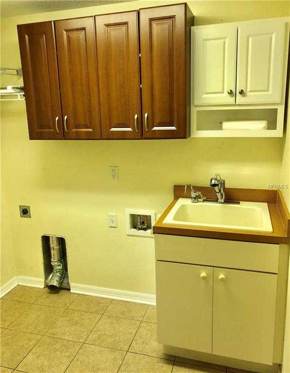 4212 34TH STREET E, BRADENTON, Florida 34208, 4 Bedrooms Bedrooms, 6 Rooms Rooms,2 BathroomsBathrooms,Residential,For sale,34TH,A4204675