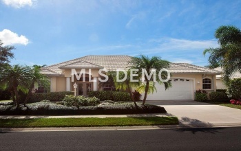 538 WESTMOUNT LANE, VENICE, Florida 34293, 4 Bedrooms Bedrooms, 8 Rooms Rooms,2 BathroomsBathrooms,Residential,For sale,WESTMOUNT,N5915658