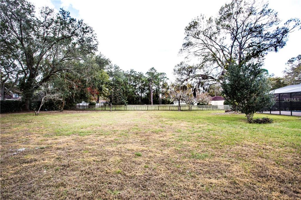 1659 ROBINHOOD LANE, CLEARWATER, Florida 33764, 4 Bedrooms Bedrooms, 7 Rooms Rooms,3 BathroomsBathrooms,Residential,For sale,ROBINHOOD,U7844129