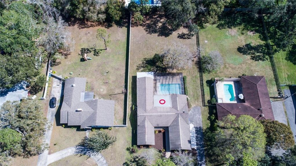 1659 ROBINHOOD LANE, CLEARWATER, Florida 33764, 4 Bedrooms Bedrooms, 7 Rooms Rooms,3 BathroomsBathrooms,Residential,For sale,ROBINHOOD,U7844129