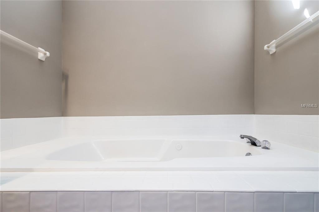 6441 STONE RIVER ROAD, BRADENTON, Florida 34203, 3 Bedrooms Bedrooms, 4 Rooms Rooms,2 BathroomsBathrooms,Residential,For sale,STONE RIVER,A4207358