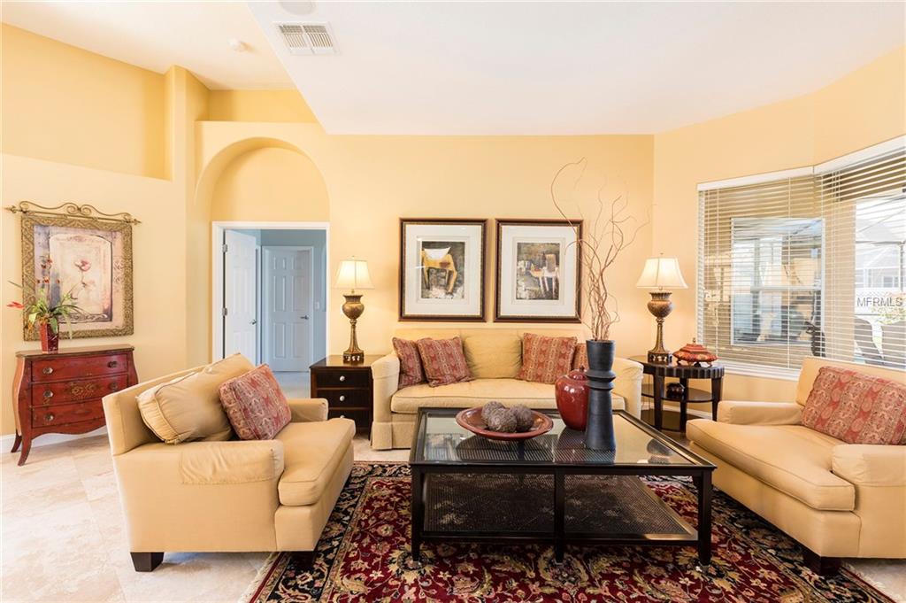 8051 BELSHIRE DRIVE, ORLANDO, Florida 32835, 4 Bedrooms Bedrooms, 10 Rooms Rooms,3 BathroomsBathrooms,Residential,For sale,BELSHIRE,O5560190