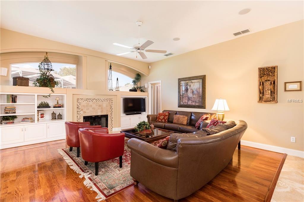 8051 BELSHIRE DRIVE, ORLANDO, Florida 32835, 4 Bedrooms Bedrooms, 10 Rooms Rooms,3 BathroomsBathrooms,Residential,For sale,BELSHIRE,O5560190