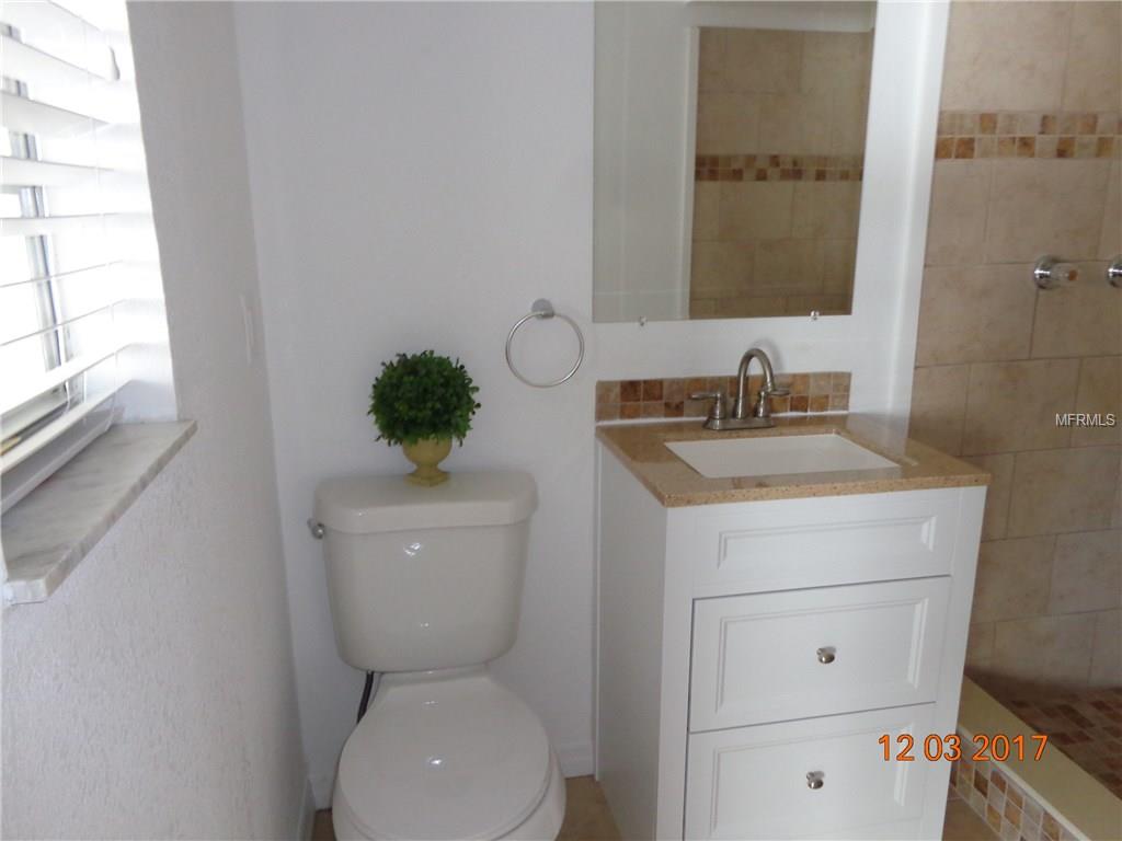 11230 LINDEN LANE, PORT RICHEY, Florida 34668, 2 Bedrooms Bedrooms, 3 Rooms Rooms,2 BathroomsBathrooms,Residential,For sale,LINDEN,U7846774