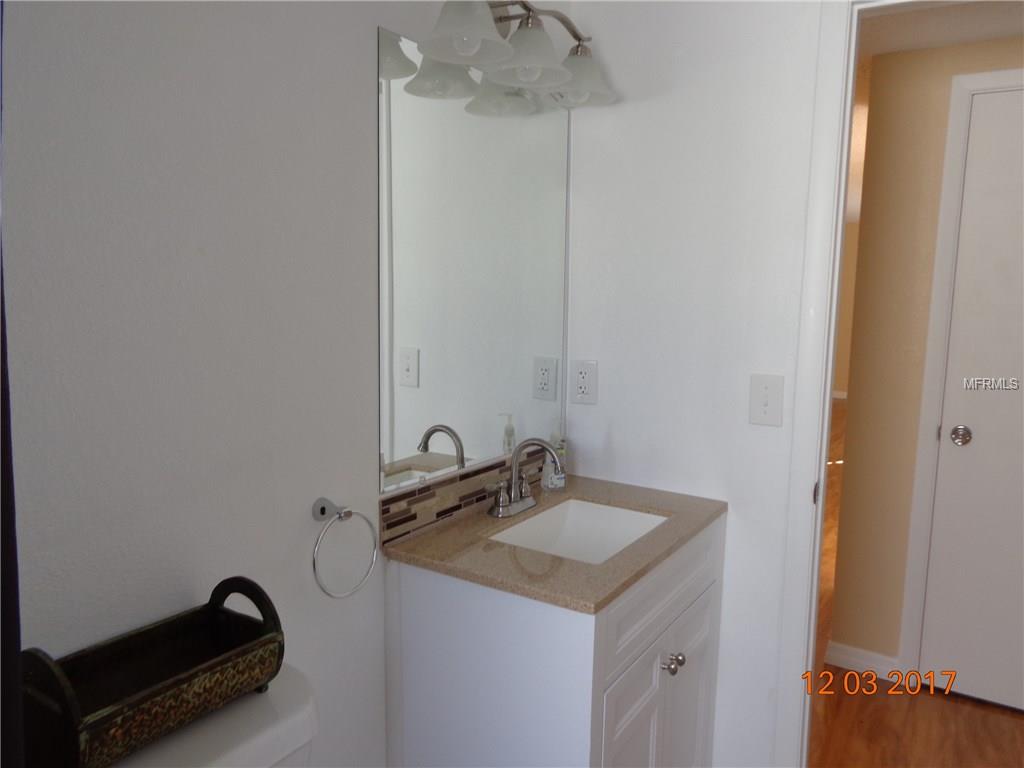 11230 LINDEN LANE, PORT RICHEY, Florida 34668, 2 Bedrooms Bedrooms, 3 Rooms Rooms,2 BathroomsBathrooms,Residential,For sale,LINDEN,U7846774