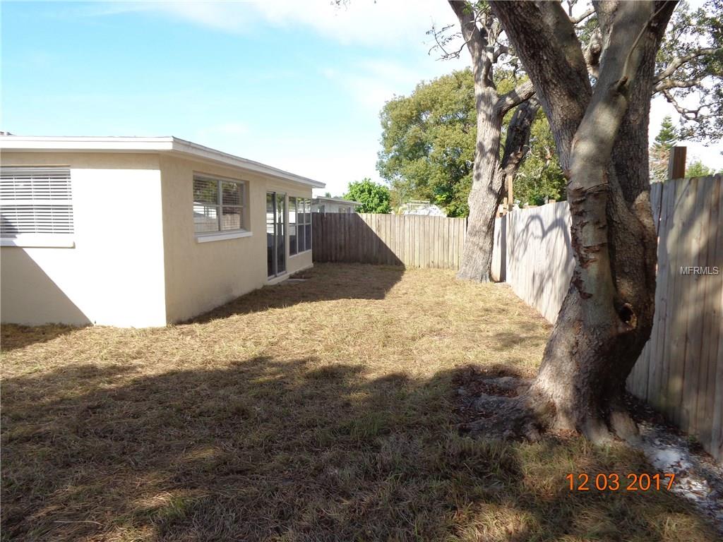 11230 LINDEN LANE, PORT RICHEY, Florida 34668, 2 Bedrooms Bedrooms, 3 Rooms Rooms,2 BathroomsBathrooms,Residential,For sale,LINDEN,U7846774