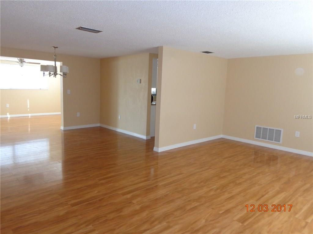 11230 LINDEN LANE, PORT RICHEY, Florida 34668, 2 Bedrooms Bedrooms, 3 Rooms Rooms,2 BathroomsBathrooms,Residential,For sale,LINDEN,U7846774