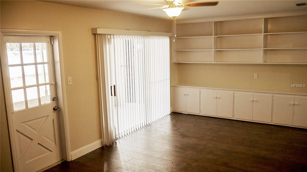 7803 PINE HILL DRIVE, TAMPA, Florida 33617, 3 Bedrooms Bedrooms, 8 Rooms Rooms,2 BathroomsBathrooms,Residential,For sale,PINE HILL,S4856943