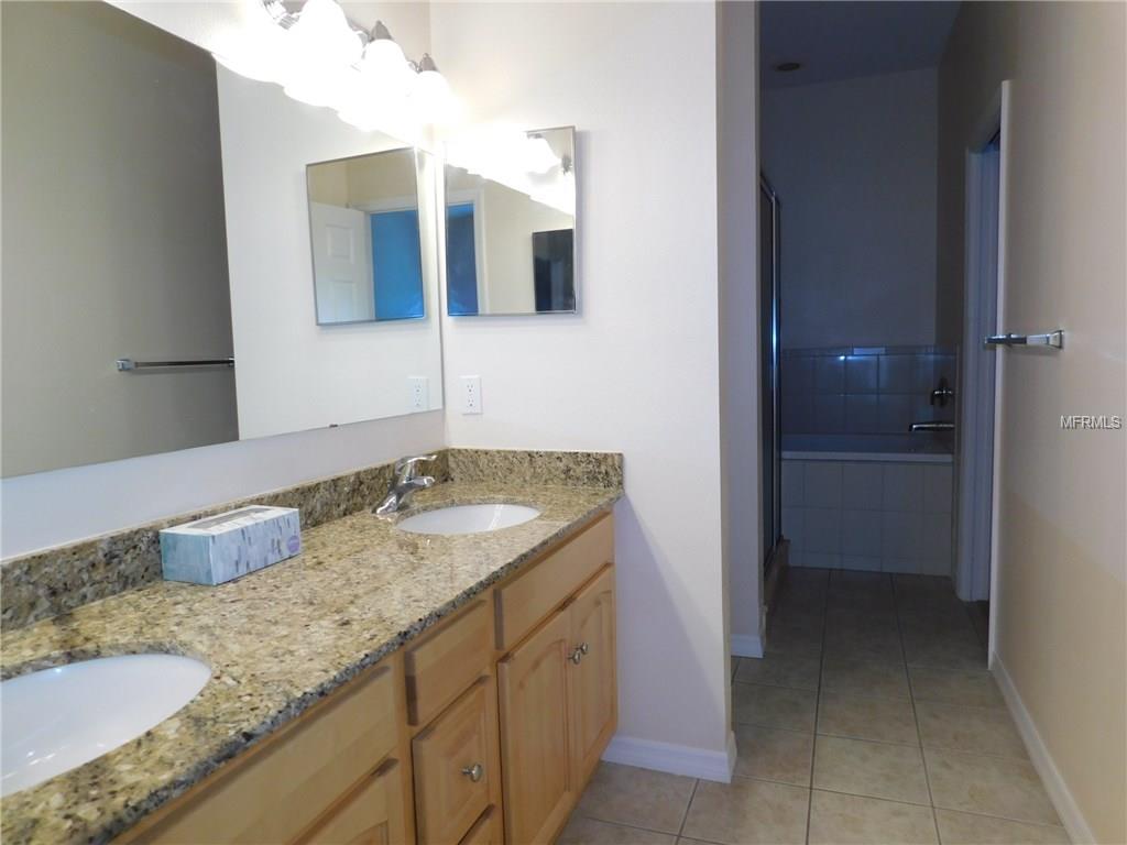 1032 EWING PLACE, CLEARWATER, Florida 33756, 3 Bedrooms Bedrooms, 6 Rooms Rooms,2 BathroomsBathrooms,Residential,For sale,EWING,U7847406