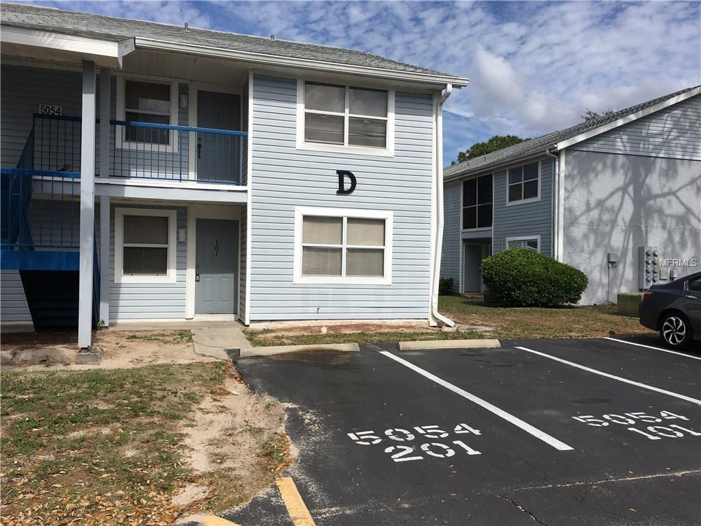 5054 TERRACE CLUB LANE, TAMPA, Florida 33617, 2 Bedrooms Bedrooms, 4 Rooms Rooms,2 BathroomsBathrooms,Residential,For sale,TERRACE CLUB,T2928357